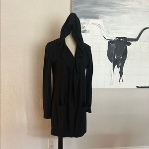 Vince lightweight 100% Kashmir, Black Hooded Cardigan w pockets